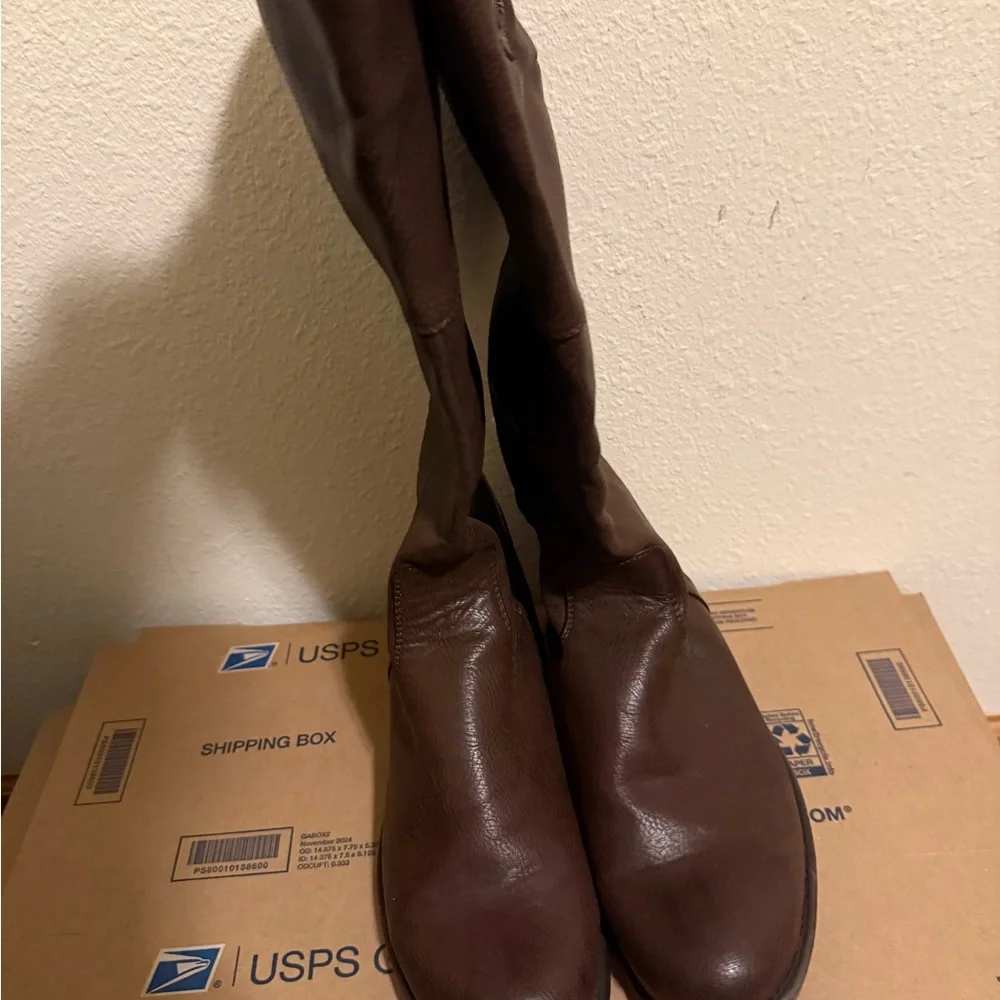 Unr8ed Brown Knee-High‎ Leather Boots